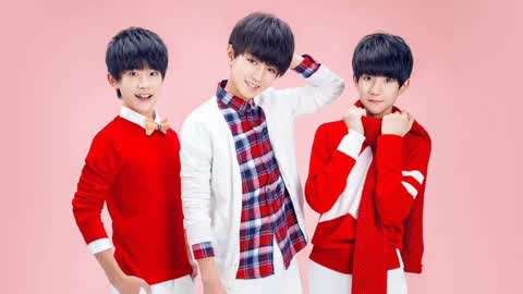 2018央视春晚_20180215期-TFboys现身春晚彩