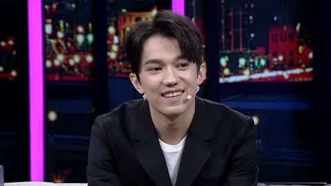 非常静距离_20180301期-迪玛希自爆全家都是