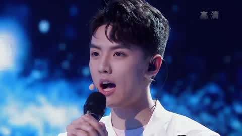无限歌谣季_20180421期-周峻纬深情演唱《不