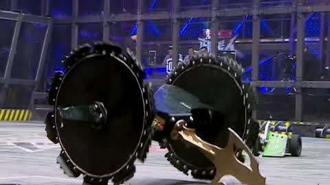 机器人争霸_20180518期-大宝剑:火力全开实力