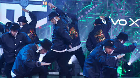 热血街舞团_20180609期-【VR版】经伟帮跳兄