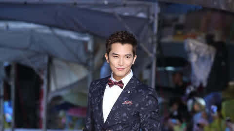 寄情新戏 邱泽怀揣对父亲的爱再出发