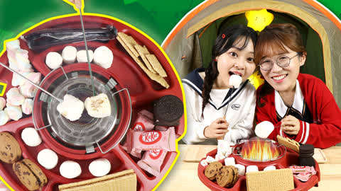 小伶玩具:多人游戏 露营美食之烤棉花糖